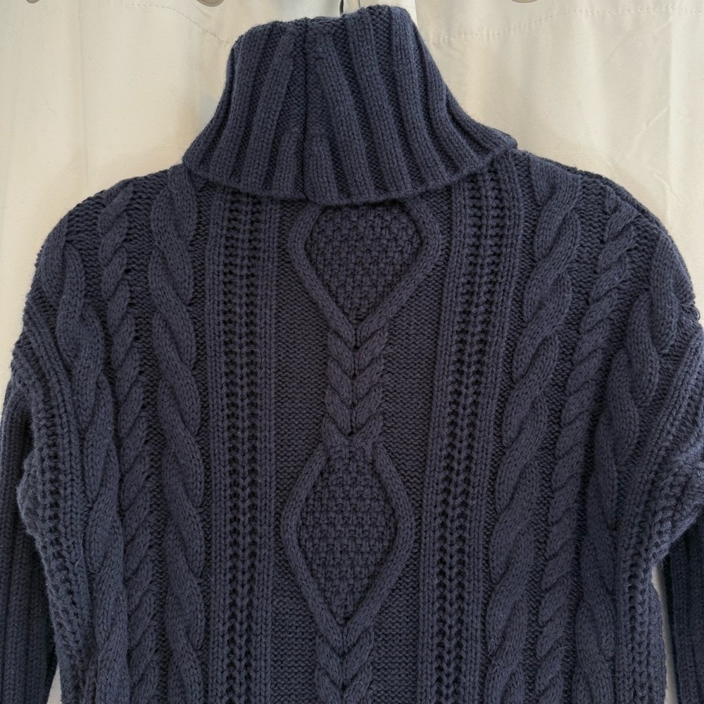 Athleta 100% Merino Wool Cable Knit Turtleneck Sweater Navy Women’s Small - Picture 8 of 11